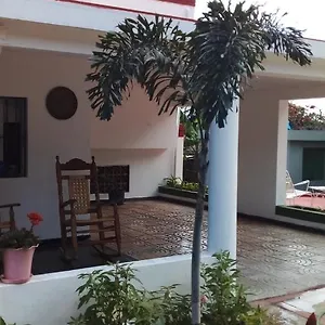 Playa Y Montaña Villa